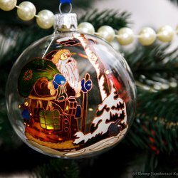 Майстер: Владислав Маслов. VI Свято Новорічної Іграшки, 3 - 30.12.2016 р.