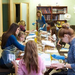 Фото з майстер-класу родинного щастятворення «Дерево щастя», Олександра Старобор