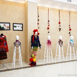 Всеукраїнська виставка в'язання «Тепла осінь», 29.09 – 29.10.2016 р.