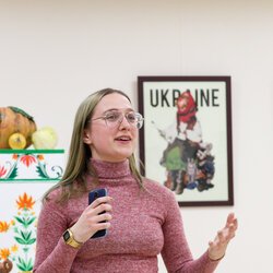 Аліна Пономаренко на відкритті арт-проекту «Мистецтво поєднання – 2018», 15 січня 2018 р.