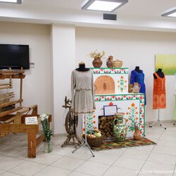 Майстер: Наталія Дмитренко, Виставка «Нитка, що стала палітрою…», 17 - 24.05.2018 р.