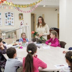 Фото з майстер-класу «Основи різдвяної та новорічної флористики», Інститут шляхетних дівчат