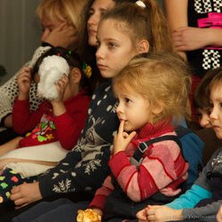 Фото з вистави «Попелюшка і новорічні дива», Театр Юного Актора. 18.12.2016 р.