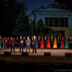 Василь Чернець, Леонід Кравчук, Євген Нищук та Мирослав Вантух на звітному концерті НАКККіМ, 12.12.2016 р.