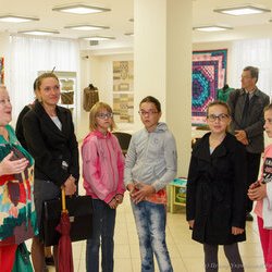 Екскурсія виставкою «Україна зоряної мови, Україна Божого Буття», 13 вересня 2017 р.