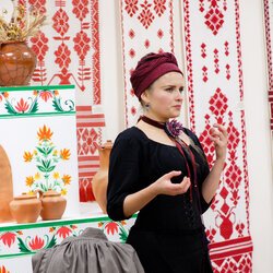 Лекція-практикум «Фешн з присмаком традиції» від Оленки Дідик, 16.11.2017 р.