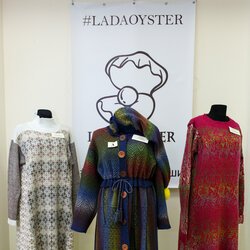 Майстер: Lada Oyster, ІІ Всеукраїнська виставка в'язання «Тепла осінь», 30.09 - 31.10.2017 р.
