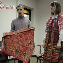 Лекція-показ «Пошуки першоджерел. Архаїчне Полісся» та майстер-клас «Вишивка «коса лиштва»
