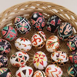 Майстер: Леся Тріфонова, «Сонячний Великдень-2019», 1.04 - 11.05.2019 р.