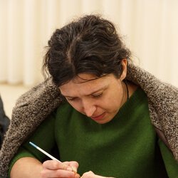 Фото з майстер-класу із розпису акриловими фарбами керамічного зайчика-калаталочки, Валентина Проценко