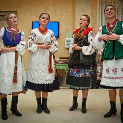 народний ансамбль української музики «Роксоланія».