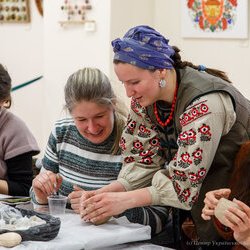 Майстер-клас із виготовлення керамічної писанки-брязкальця, Валентина Проценко