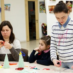 Фото з майстер-класу «Декоративна ялинка», Інна Кливець, Катерина Кліандрова, Олена Косік.
