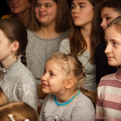 Фото з вистави «Попелюшка і новорічні дива», Театр Юного Актора. 18.12.2016 р.