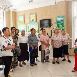 Екскурсія виставкою «Україна зоряної мови, Україна Божого Буття», 12 вересня 2017 р.