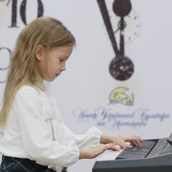 Святковий концерт «Новорічні Передзвони», 17 грудня 2018 р.