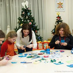 Фото з майстер-класу «Новорічні іграшки з фетру», Інна Кливець