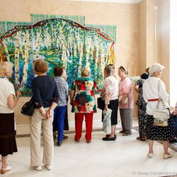 Екскурсія виставкою «Україна зоряної мови, Україна Божого Буття», 12 вересня 2017 р.