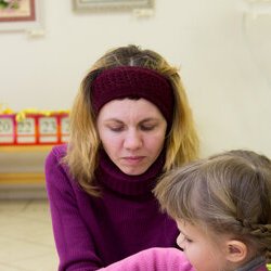 Фото з майстер-класу «Брошка з бісеру «Стрекоза», Олена Косік, Катя Кліандрова