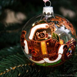 Майстер: Владислав Маслов. VI Свято Новорічної Іграшки, 3 - 30.12.2016 р.