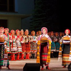 Національний Заслужений Академічний ансамбль танцю України ім. П.П. Вірського на звітному концерті НАКККіМ, 12.12.2016 р.