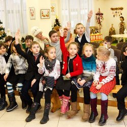 Фото з презентації дитячих новорічних книжок. Видавництво «Братське»