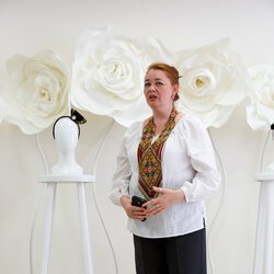 Наталія Артюхова на відкритті VІ Всеукраїнської виставки « Бісер : Вчора. Сьогодні. Завтра », 14 квітня 2018 р.