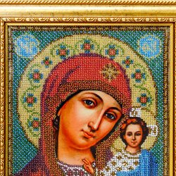 Майстер: Галина Петруша. V Всеукраїнська виставка «Бісер: Вчора. Сьогодні. Завтра», 4.03 – 2.04.2017 р.