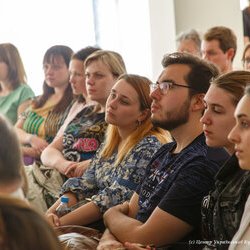 Фото з лекції «Сови, жайворонки та міфи про режим дня», Ольга Маслова
