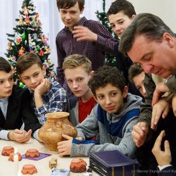 Інтерактивна лекція «Зазирни в своє майбутнє!» від Валерія Лейка, 13 грудня 2017 р.