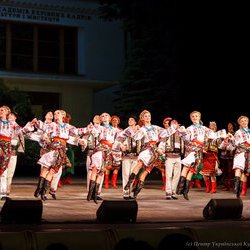 Національний Заслужений Академічний ансамбль танцю України ім. П.П. Вірського на звітному концерті НАКККіМ, 12.12.2016 р.