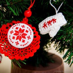 Майстер: Ірина Єрьоменко. VI Свято Новорічної Іграшки, 3 - 30.12.2016 р.