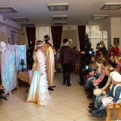 Фото з вистави «Попелюшка і новорічні дива», Театр Юного Актора. 18.12.2016 р.