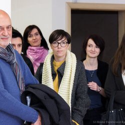 Анатолій Борсюк та майстрині-учасниці на закритті виставки «Тепла осінь», 29.10.2016 р.