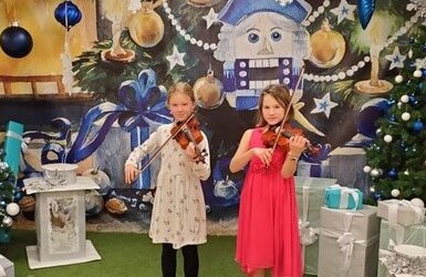 Заняття з музики від Лесі Скрипки