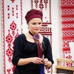 Лекція-практикум «Фешн з присмаком традиції» від Оленки Дідик, 16.11.2017 р.