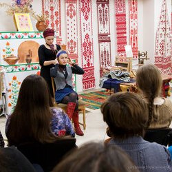 Лекція-практикум «Фешн з присмаком традиції» від Оленки Дідик, 16.11.2017 р.