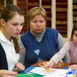 Фото з майстер-класу із виготовлення листівки з природних матеріалів, Анастасія Горобець