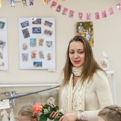 Фото з майстер-класу «Основи різдвяної та новорічної флористики», Інститут шляхетних дівчат