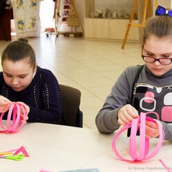 Фото з майстер-класу «Новорічні кулі з паперу своїми руками», Марія Кривець