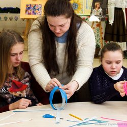 Фото з майстер-класу «Новорічні кулі з паперу своїми руками», Марія Кривець