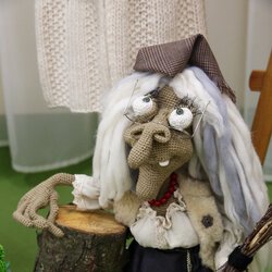Майстер: Аліна Бусло, ІІІ Всеукраїнська виставка в'язання «Тепла осінь», 1 - 31.10.2018 р.