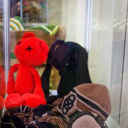 Майстер: Анна Сологуб. Всеукраїнська виставка в'язання «Тепла осінь», 29.09 – 29.10.2016 р.