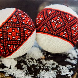 Автор: Ірина Бердаль-Шевчик. VI Свято Новорічної Іграшки, 3 - 30.12.2016 р.