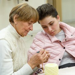 Фото з майстер-класу із в'язання осінніх листочків, Катерина Степанюк