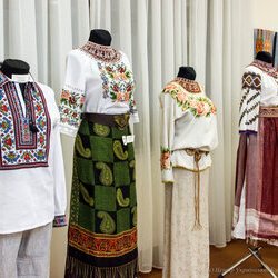 V Всеукраїнська виставка «Бісер: Вчора. Сьогодні. Завтра», 4.03 – 2.04.2017 р.