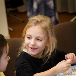 Фото з майстер-класу із ліплення прикраси з солоного тіста «Коралі», Марія Кривець
