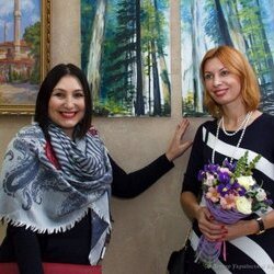 Інна Селантьєва та Ірина Бендеровська на відкритті виставки «Ukrainian art is the Best», 1.11.2016 р.