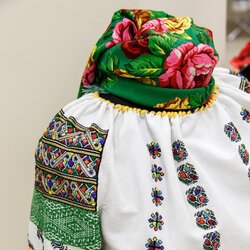 Майстри: Дарія Стасюк та Діана Новак, VIІ Всеукраїнська виставка «Бісер: Вчора. Сьогодні. Завтра», 1 - 23.03.2019 р.