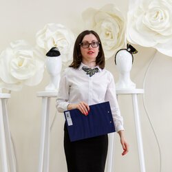 Ольга Музиченко на відкритті VІ Всеукраїнської виставки «Бісер: Вчора. Сьогодні. Завтра», 14 квітня 2018 р.